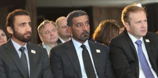 Mohammed Ibrahim Al-Shaibani, Ahmed bin Saeed Al Maktoum i Amer Bukvić